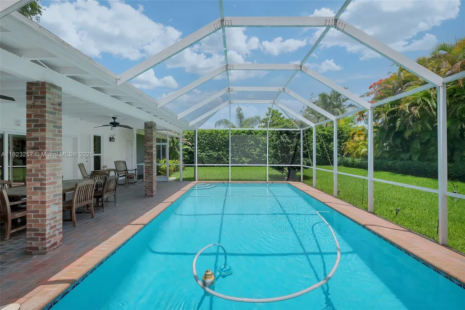 Pinecrest, Florida 33156, United States, 5 Bedrooms Bedrooms, ,3 BathroomsBathrooms,Residential,Active,152854