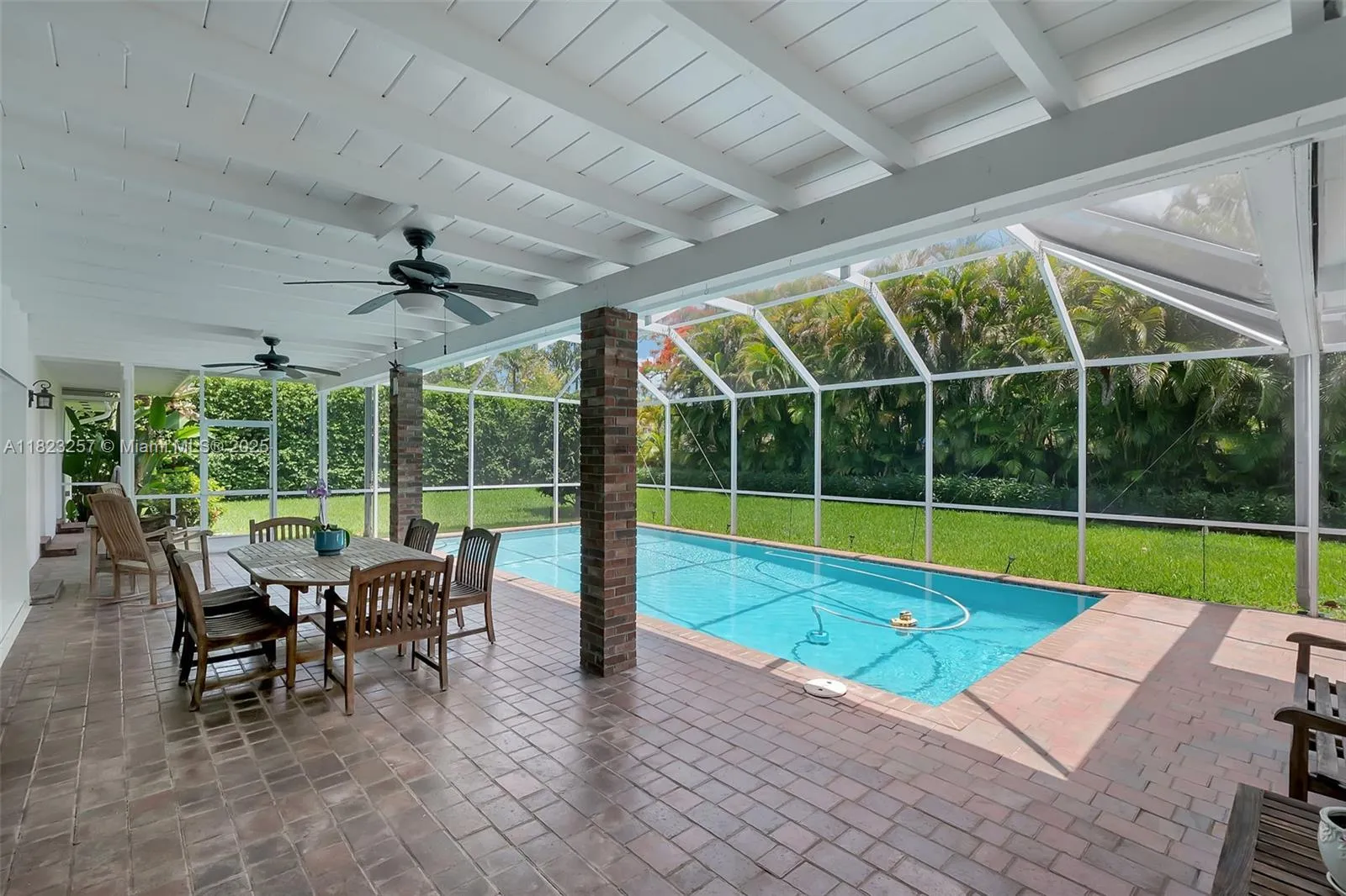 Pinecrest, Florida 33156, United States, 5 Bedrooms Bedrooms, ,3 BathroomsBathrooms,Residential,Active,152854