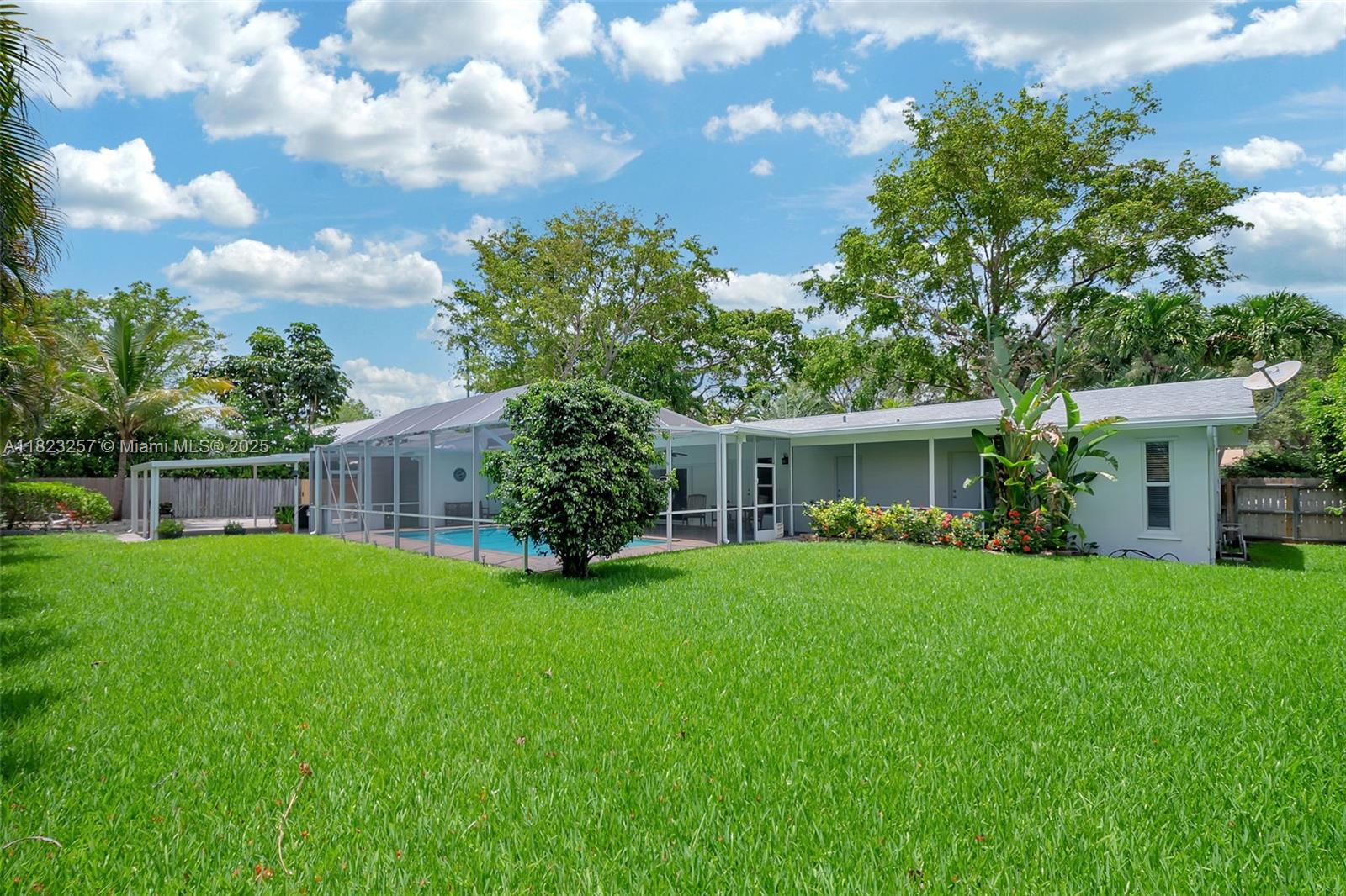 HALLMARK HGTS ESTS 7TH AD - Residential