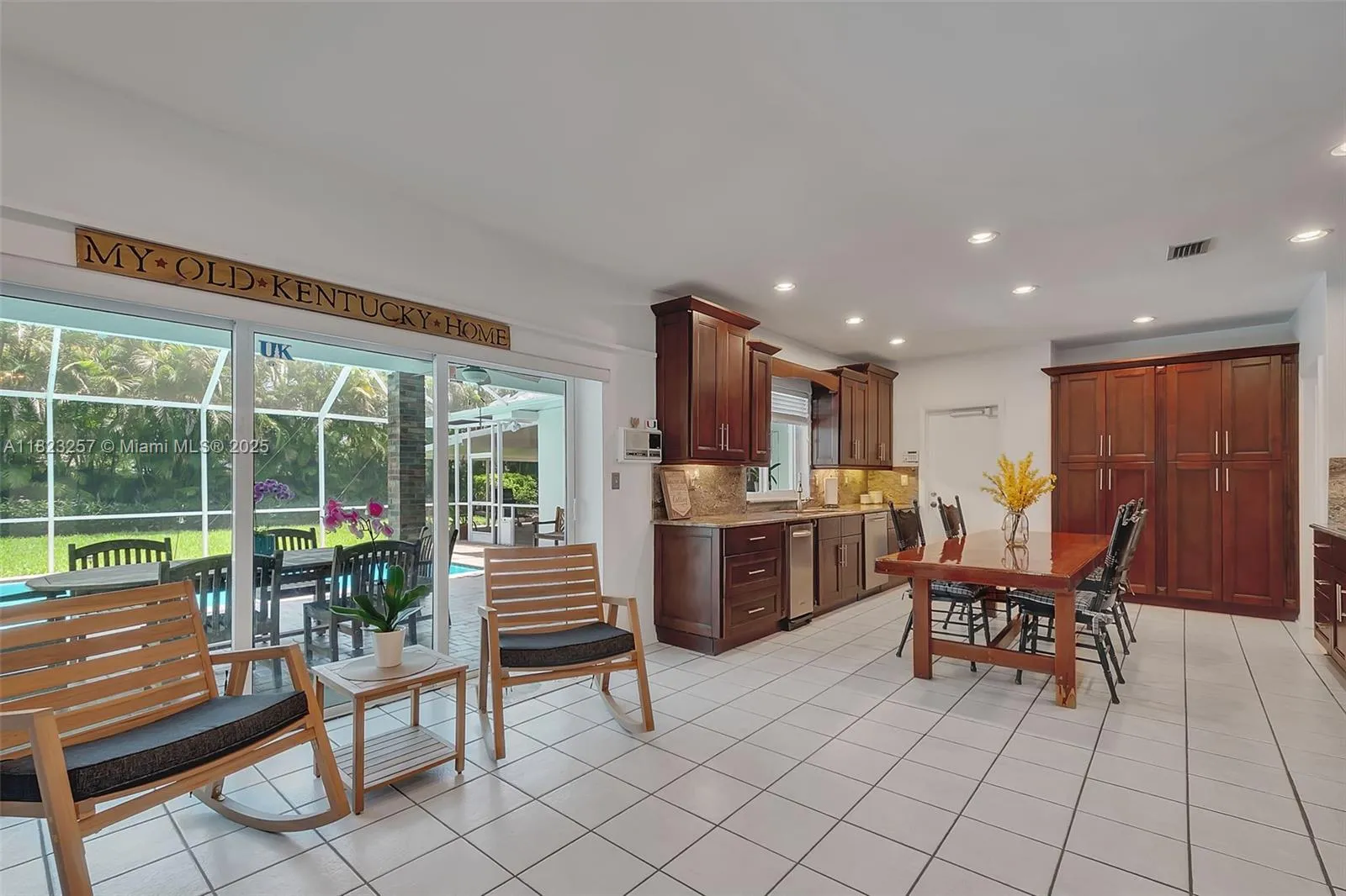 Pinecrest, Florida 33156, United States, 5 Bedrooms Bedrooms, ,3 BathroomsBathrooms,Residential,Active,152854