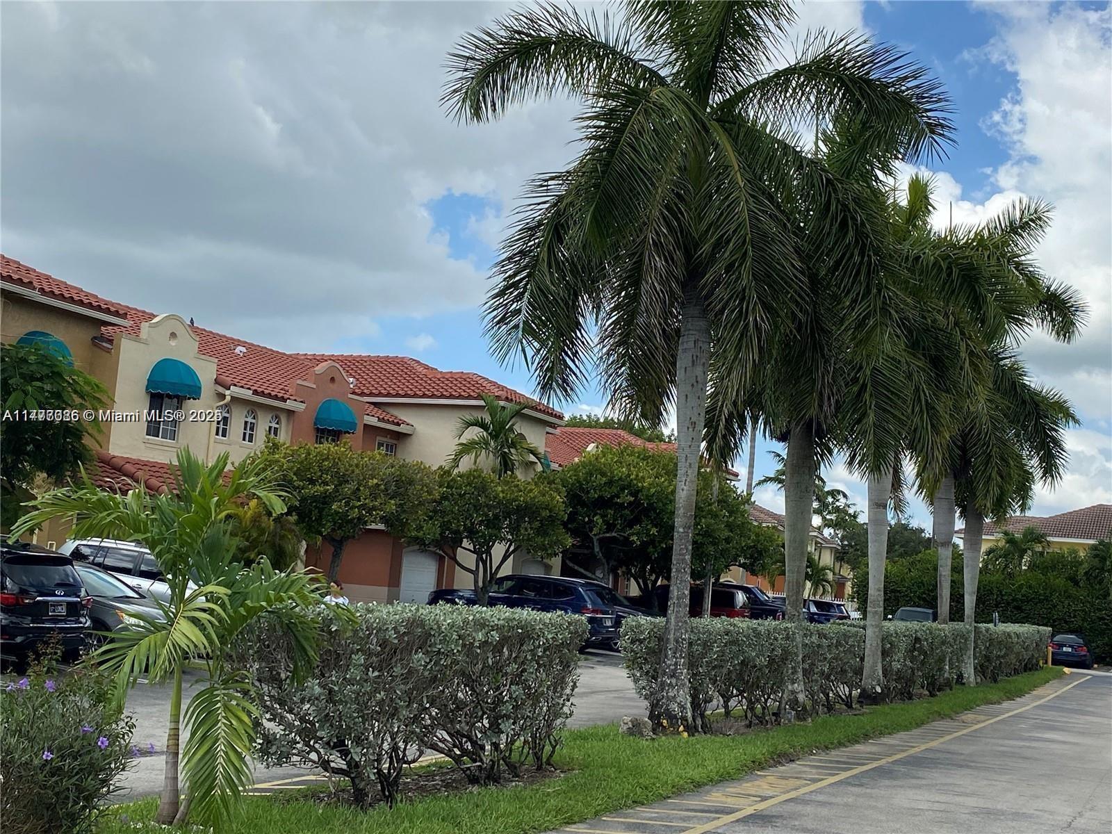 Rental Property at 6960 Nw 174th Ter 708, Hialeah, Miami-Dade County, Florida - Bedrooms: 2 
Bathrooms: 2  - $2,400 MO.