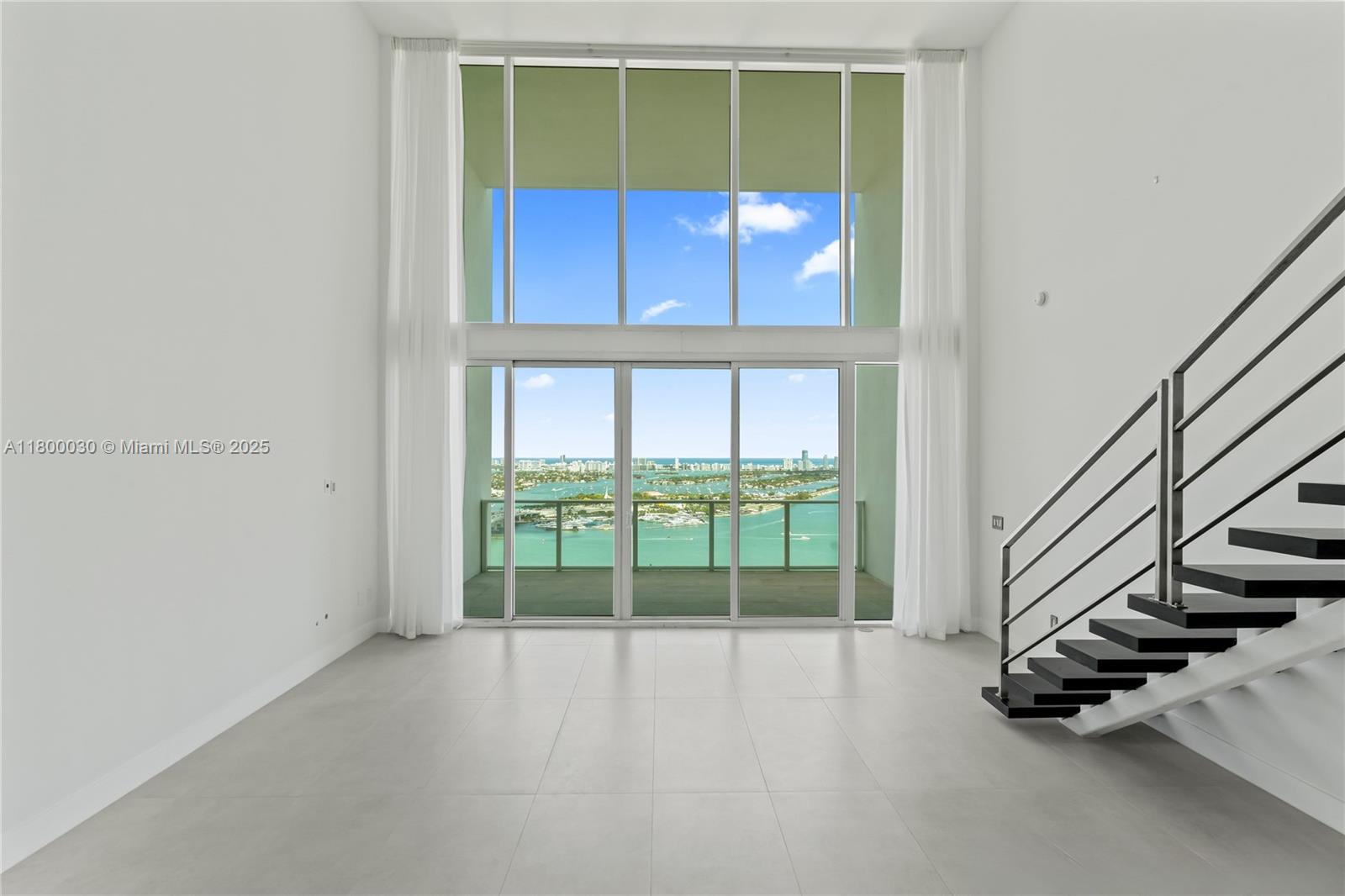 1040 Biscayne Blvd 3802