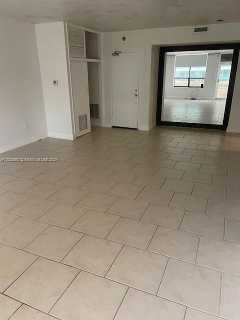 THE PLAZA OF BAL HARBOUR - Residential Lease