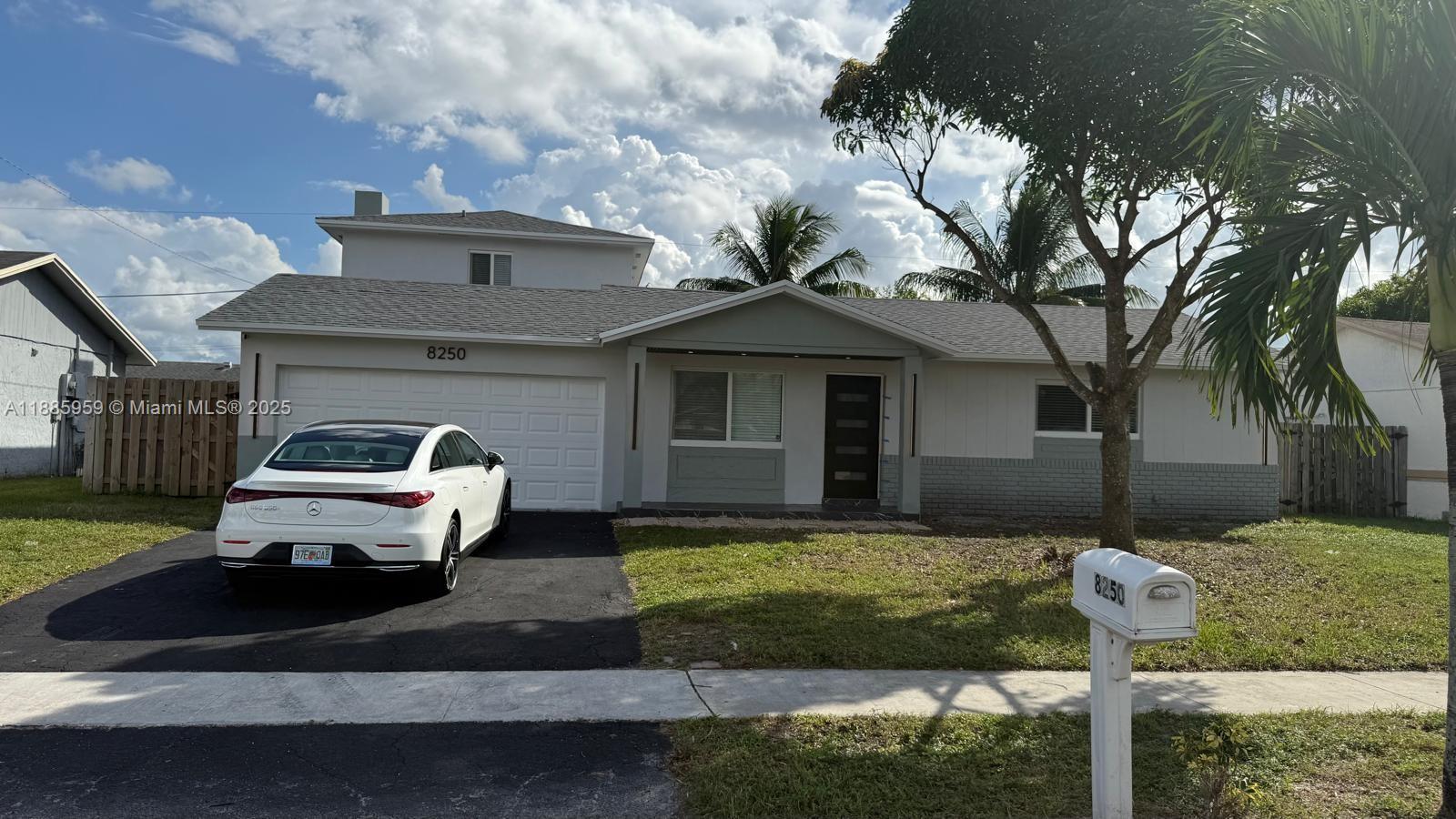 CITY OF LAUDERHILL SEC 1 - Residential