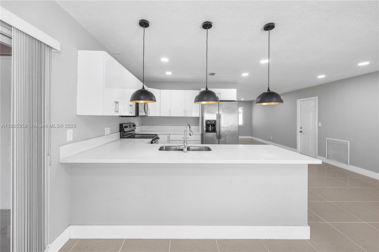 CITY OF LAUDERHILL SEC 1 - Residential
