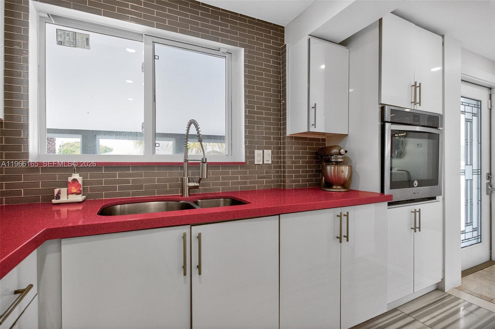 DEERFIELD SHORES - Residential