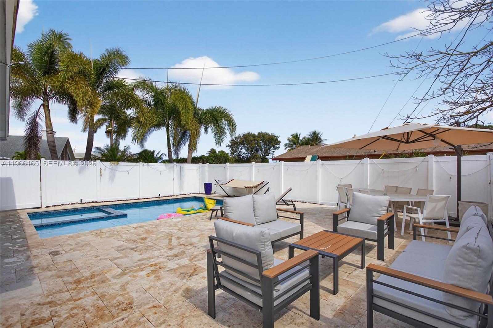 DEERFIELD SHORES - Residential