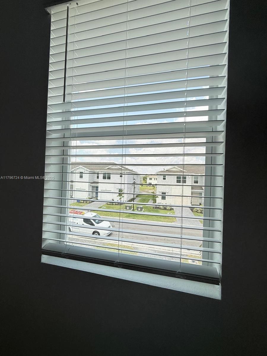 VERANDA PLAT NO. 9 - Residential Lease