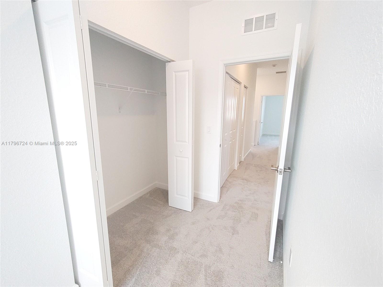 VERANDA PLAT NO. 9 - Residential Lease