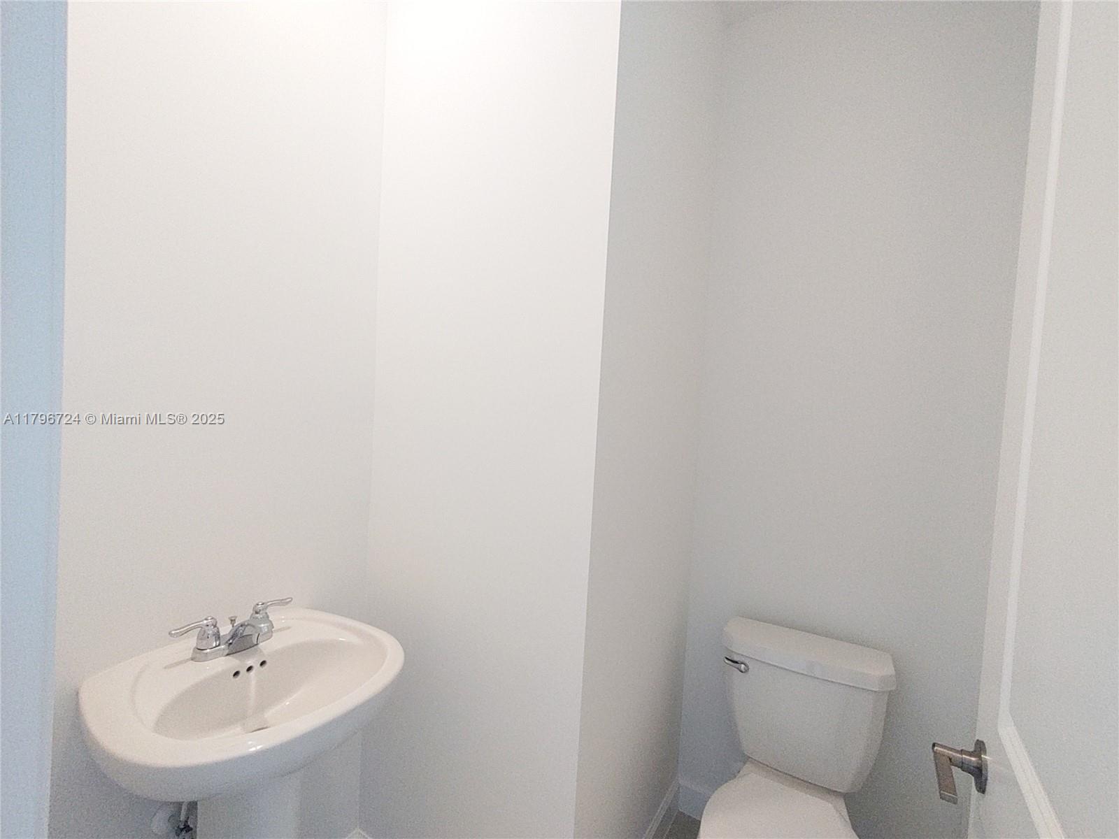 VERANDA PLAT NO. 9 - Residential Lease