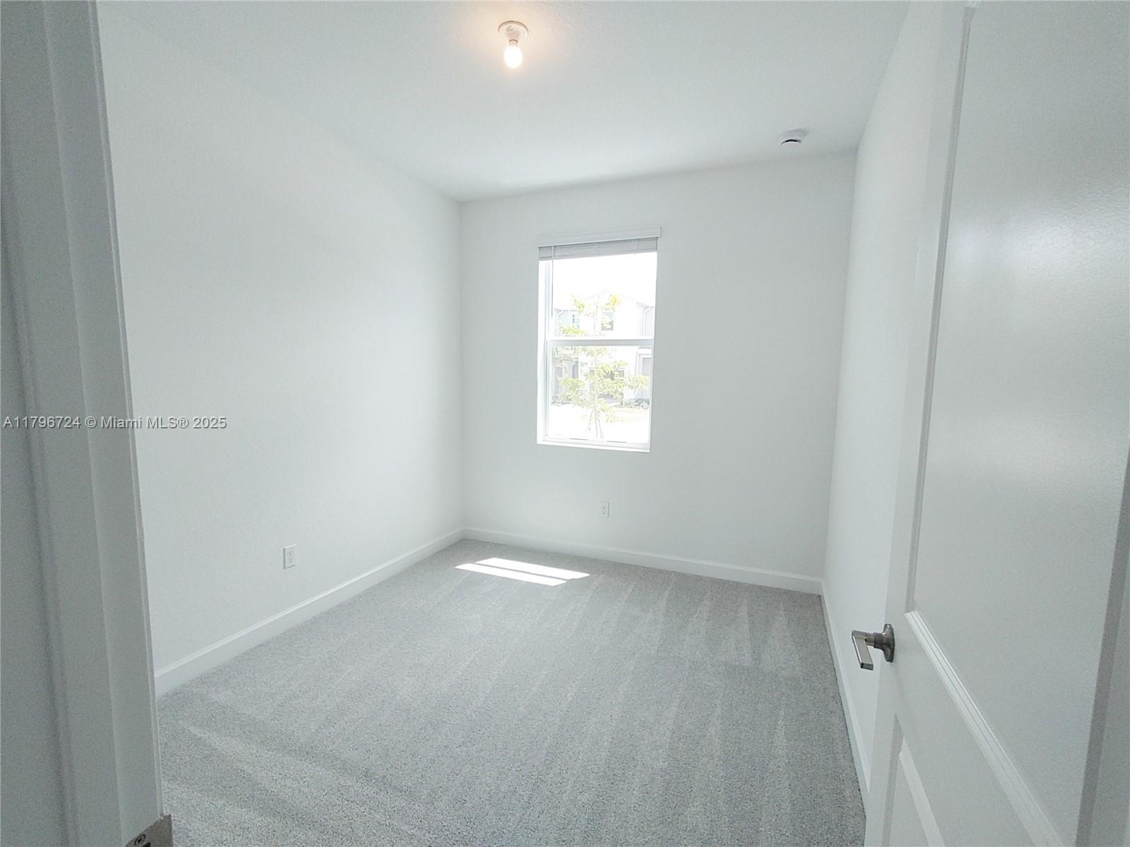 VERANDA PLAT NO. 9 - Residential Lease