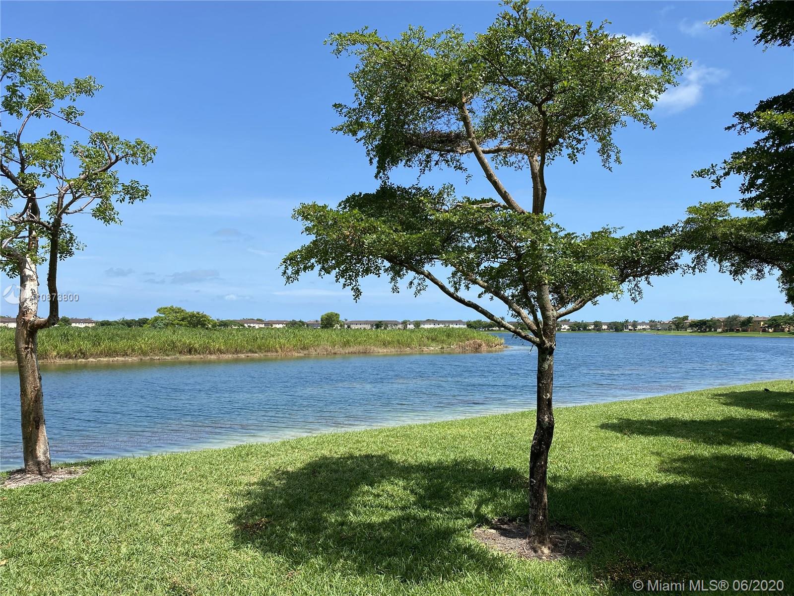 LAKES BY THE BAY CEE - Residential