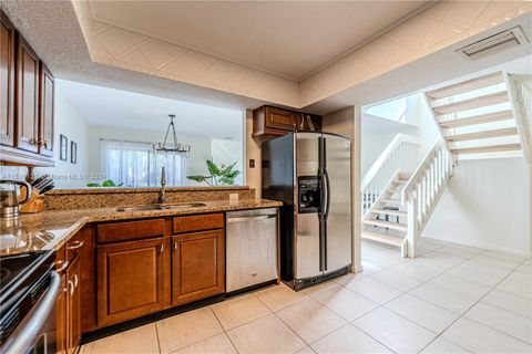 Townhouse in Boca Raton FL 6086 Glendale Dr Dr 12.jpg