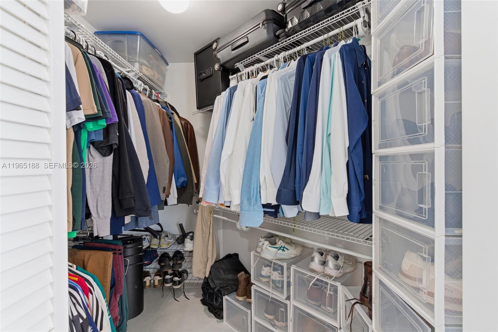 DOWNTOWN DADELAND CONDO N - Residential