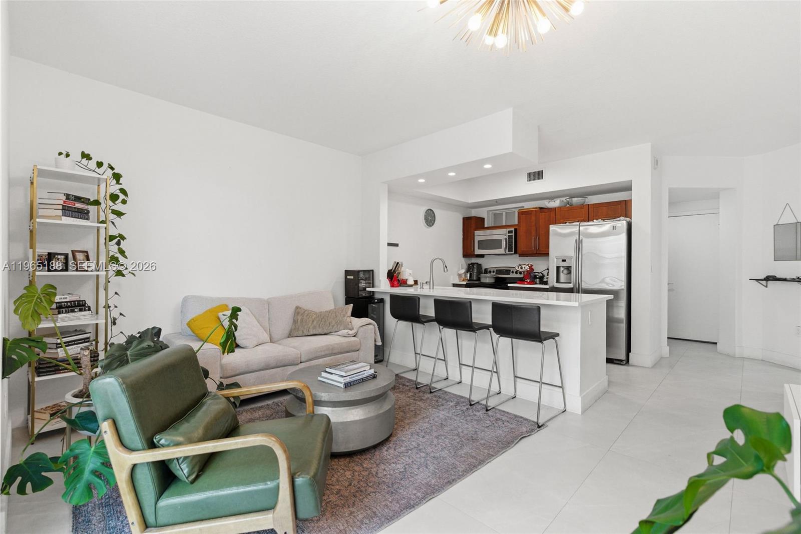 DOWNTOWN DADELAND CONDO N - Residential