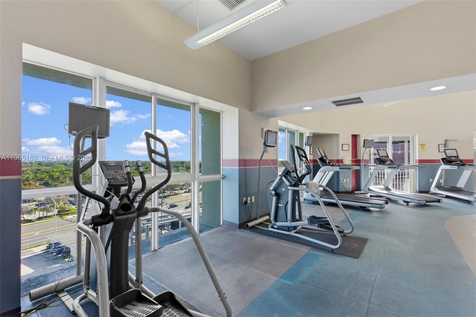 DOWNTOWN DADELAND CONDO N - Residential