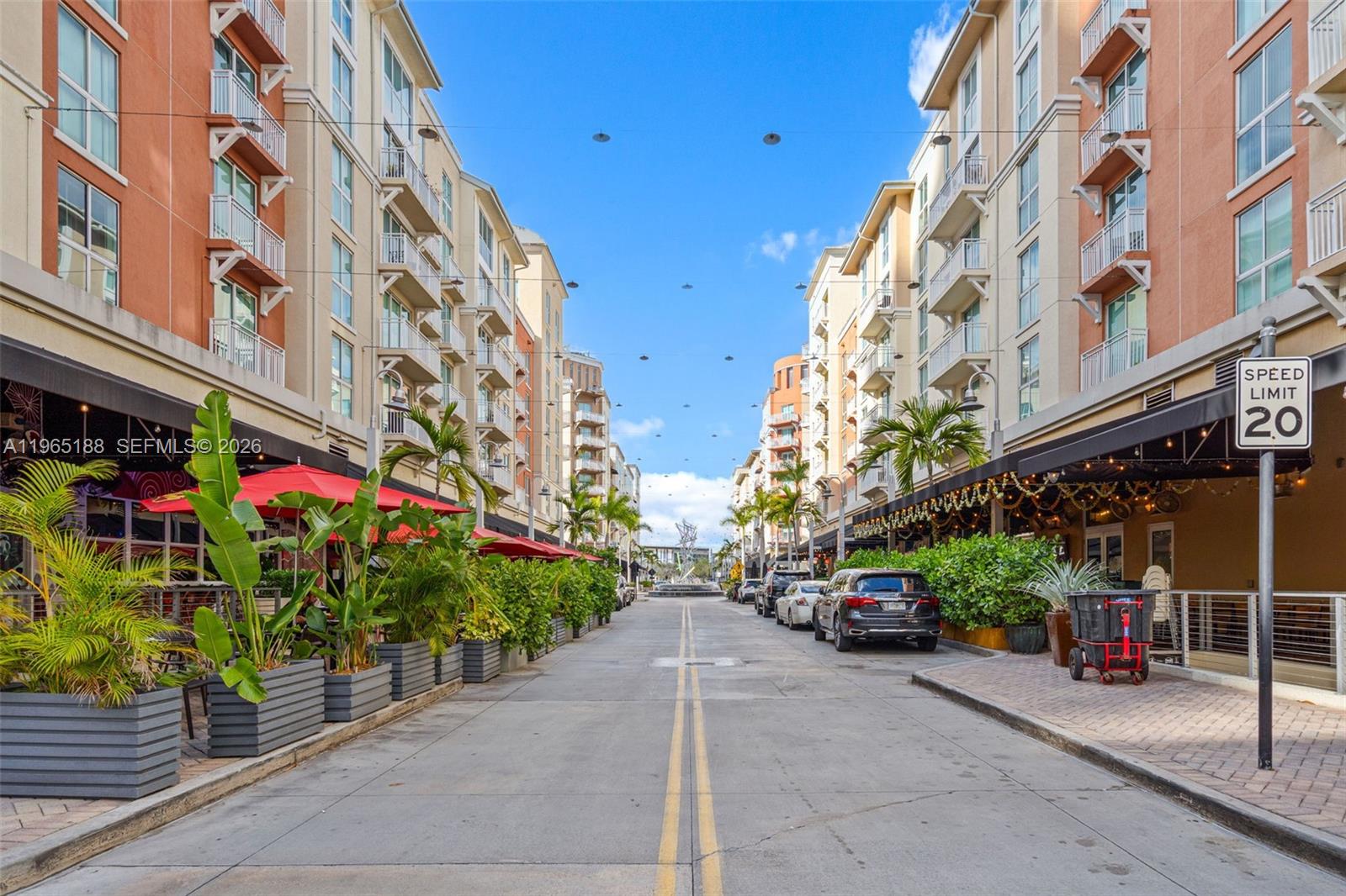 DOWNTOWN DADELAND CONDO N - Residential