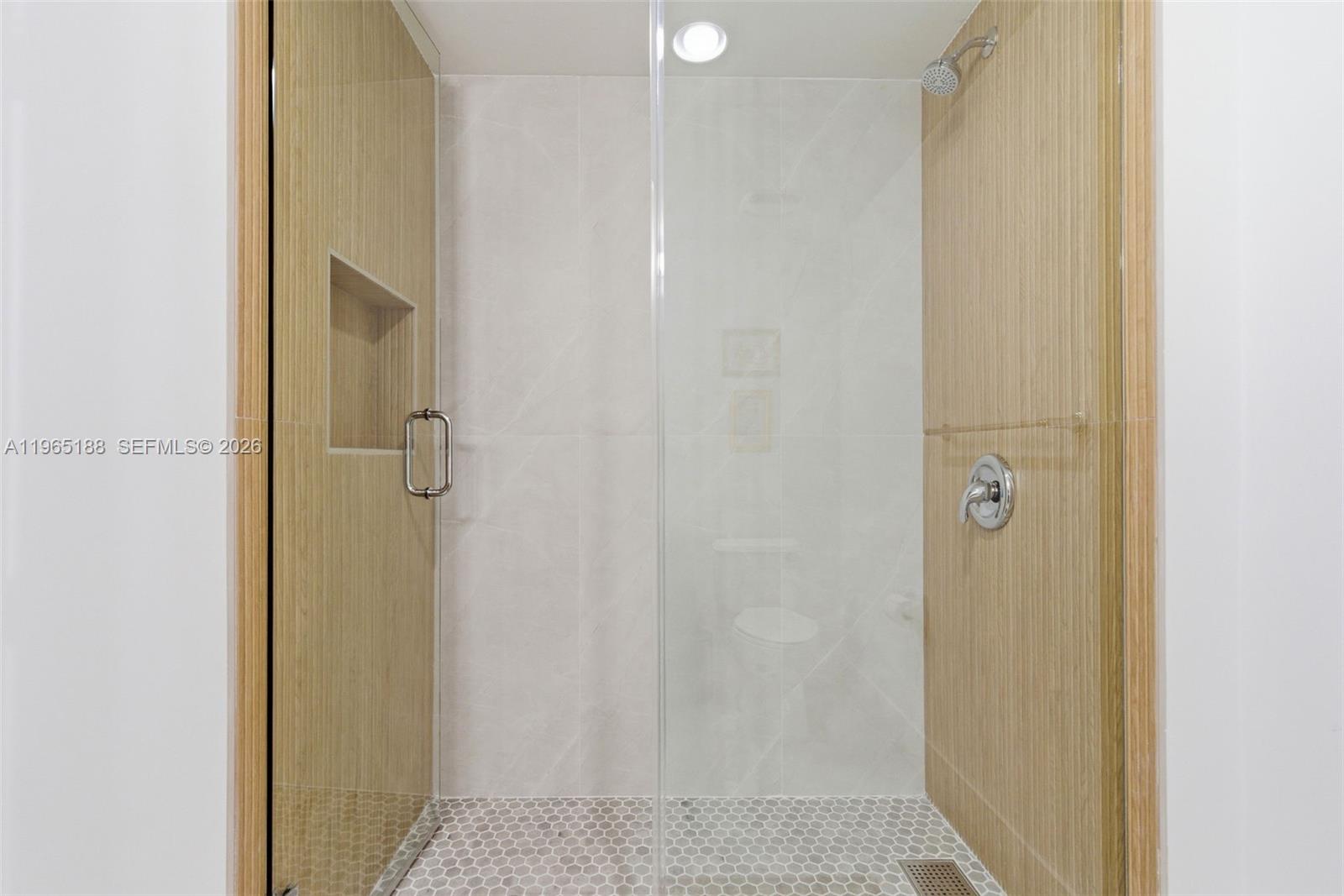 DOWNTOWN DADELAND CONDO N - Residential