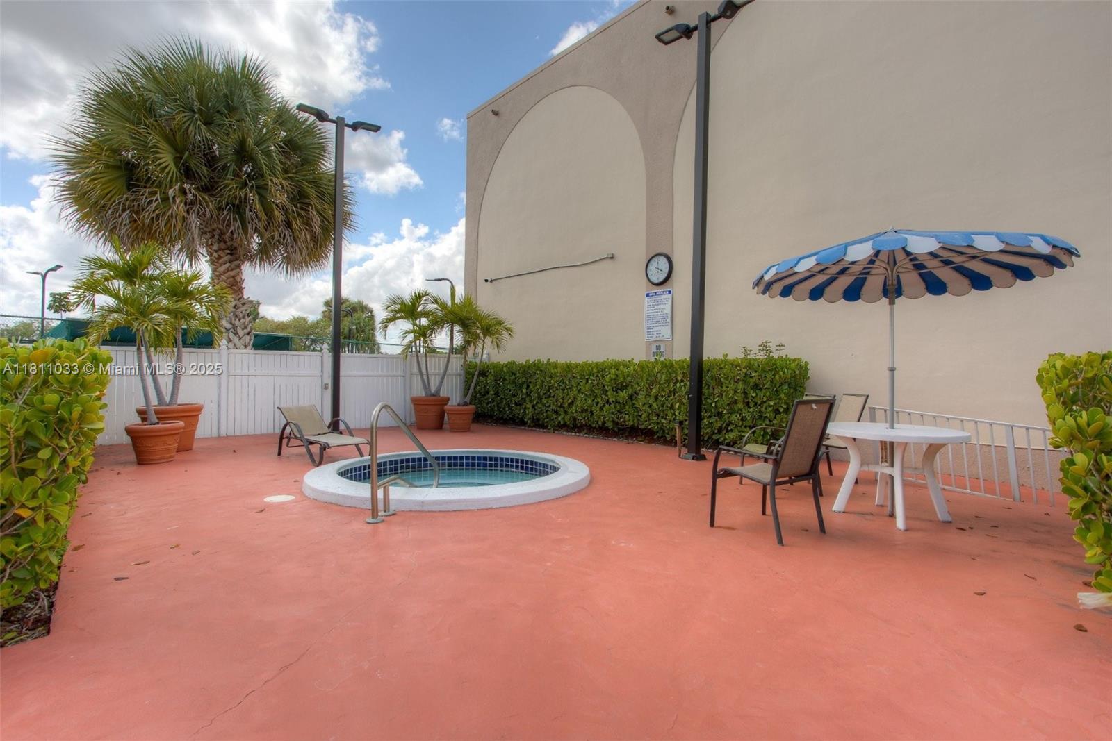 GARDENS AT BONAVENTURE 11 - Residential