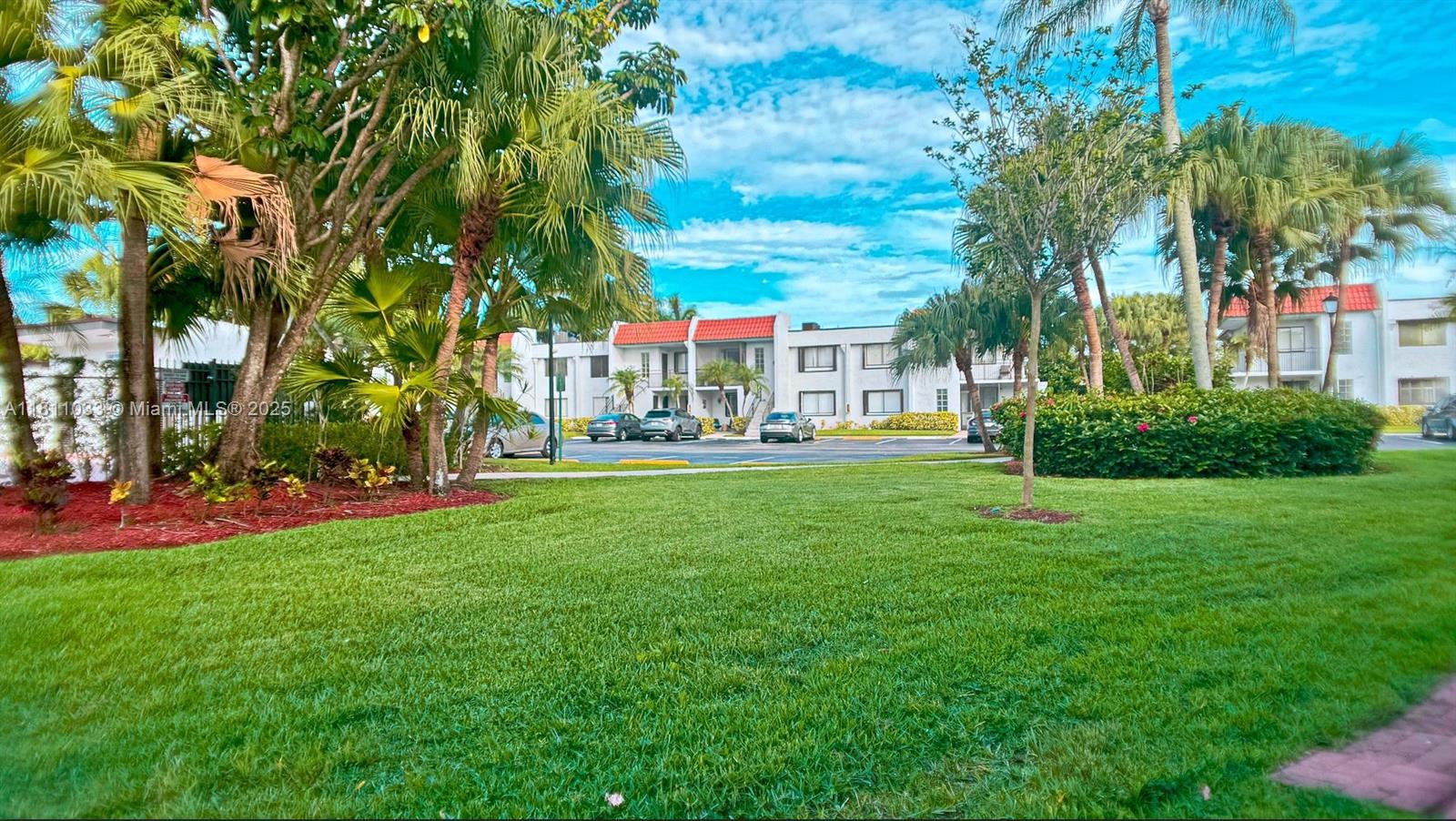 GARDENS AT BONAVENTURE 11 - Residential