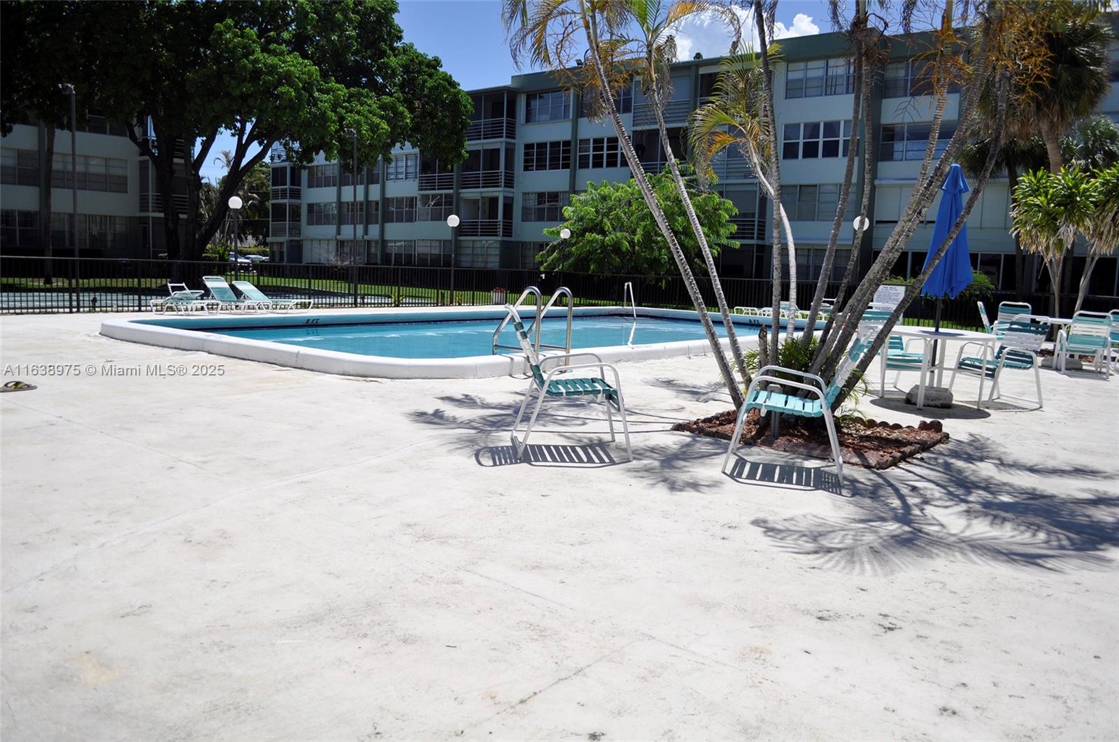 WATERGATE CONDOMINIUM NO - Residential