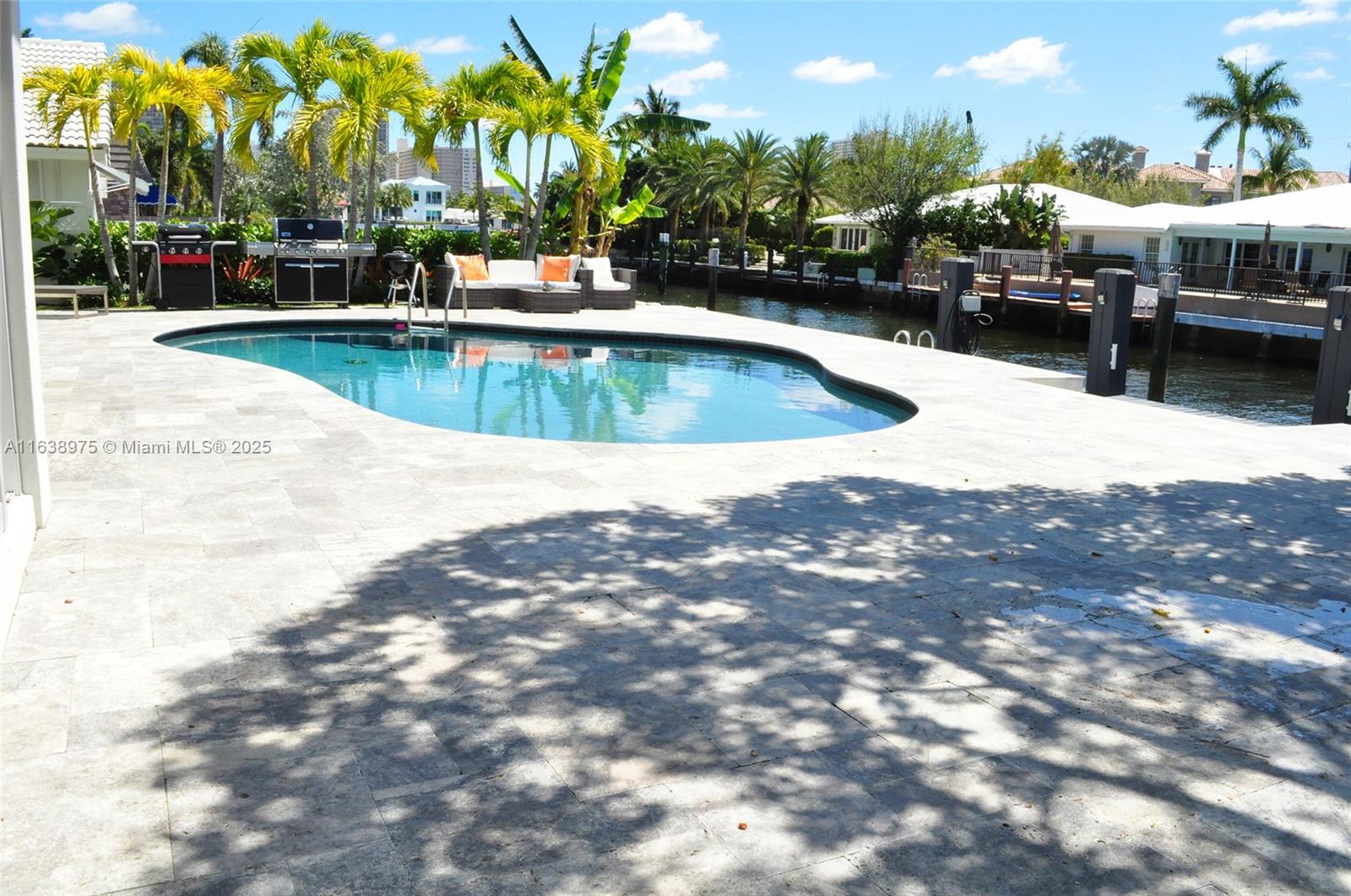 WATERGATE CONDOMINIUM NO - Residential