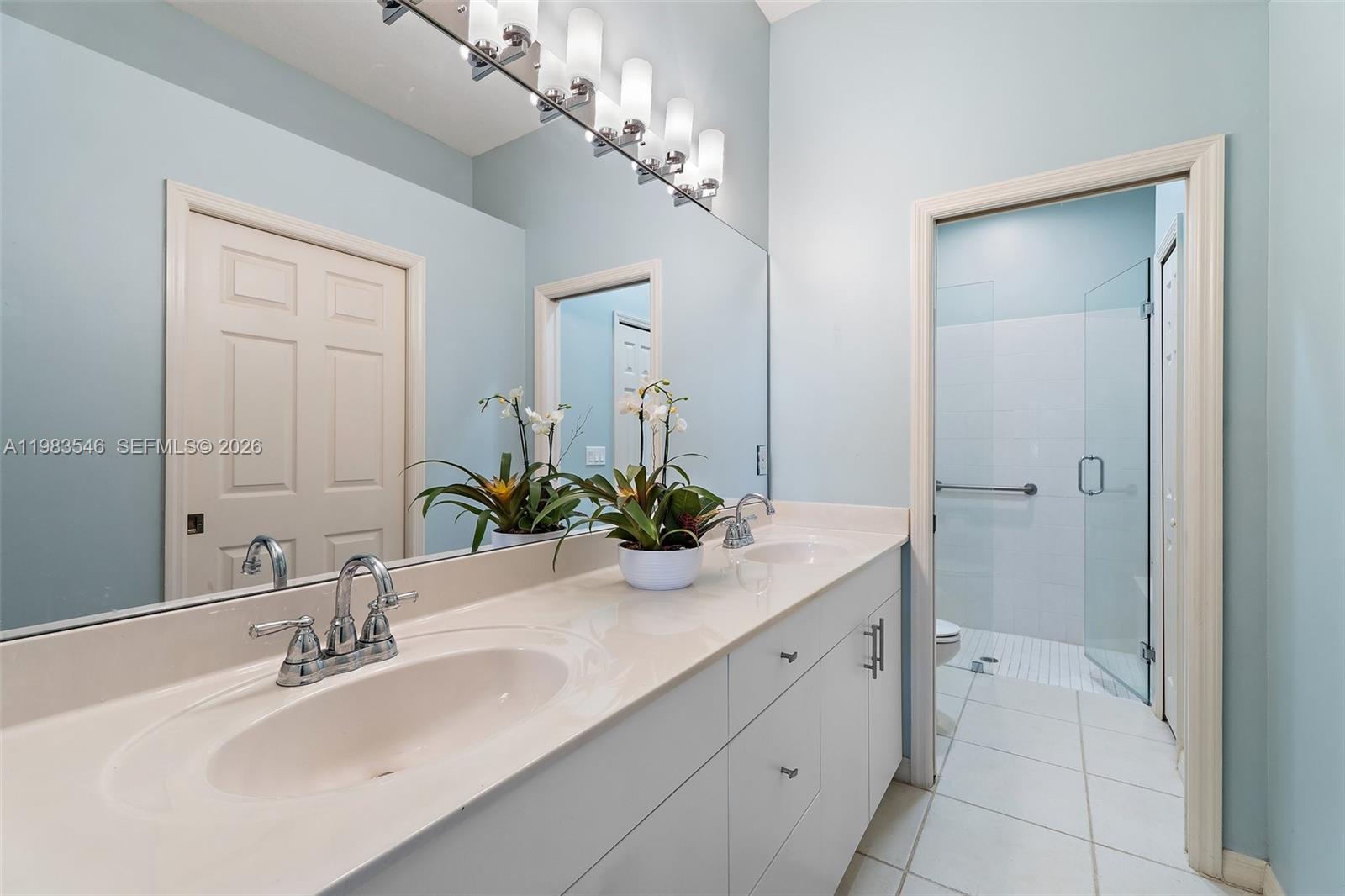 WILLOWBEND AT MARTIN DOWN - Residential Lease