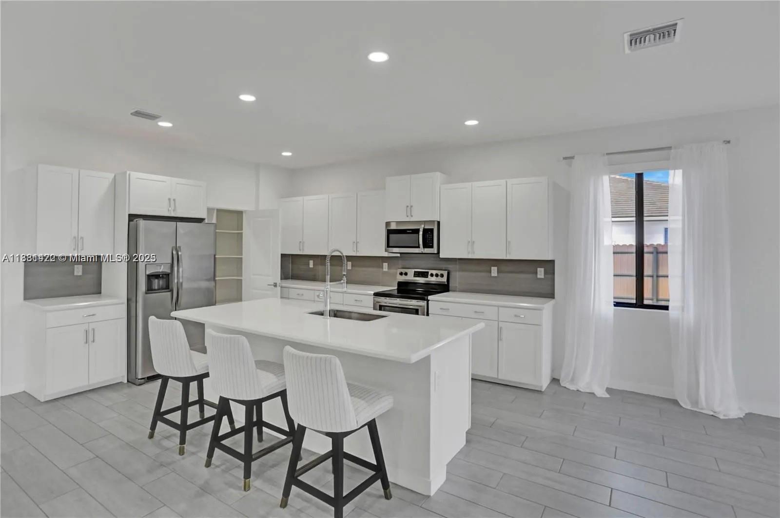 BRIGHT HOMES - Residential Lease