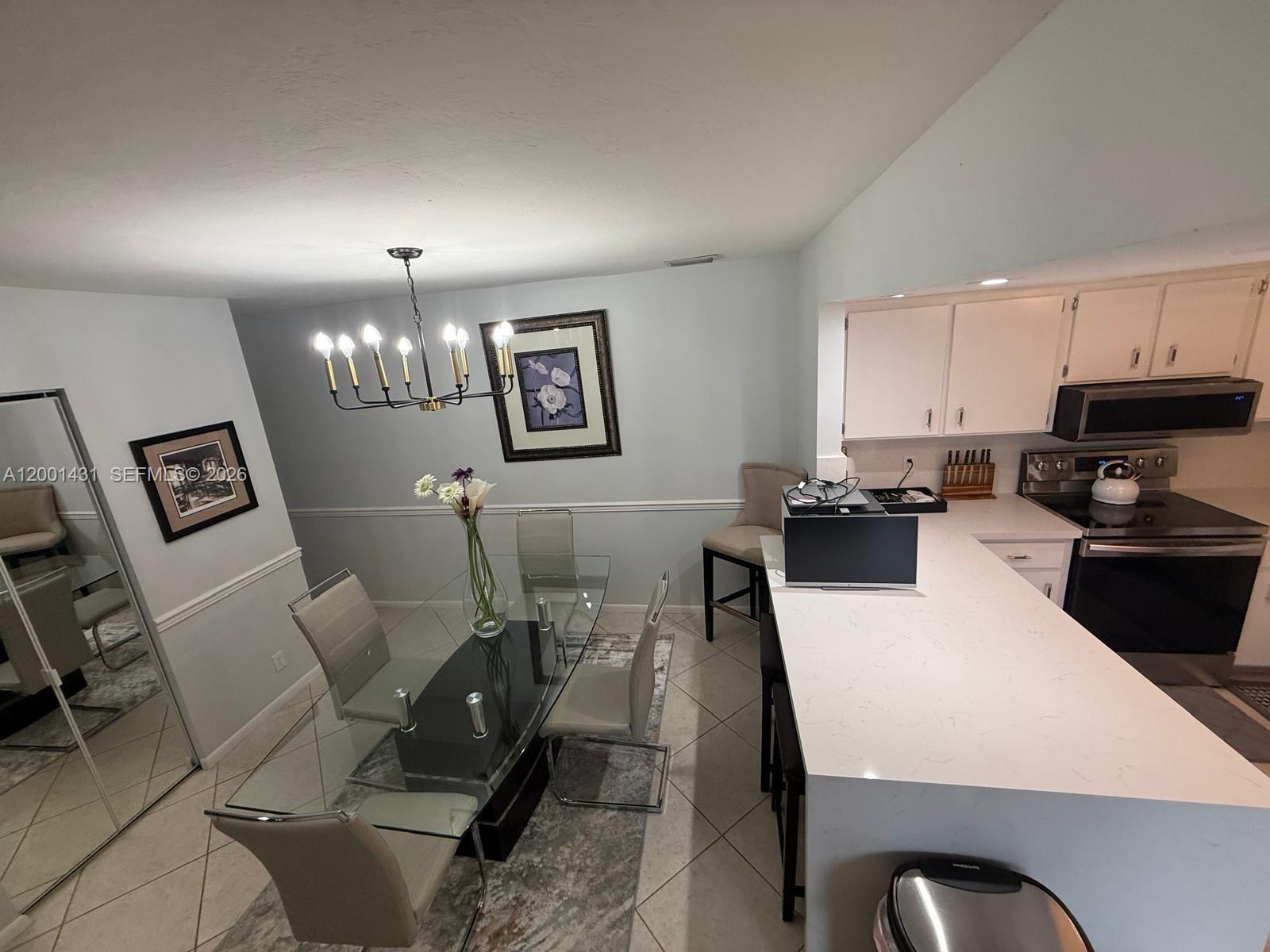 FRENCH QUARTER 3 - Residential Lease