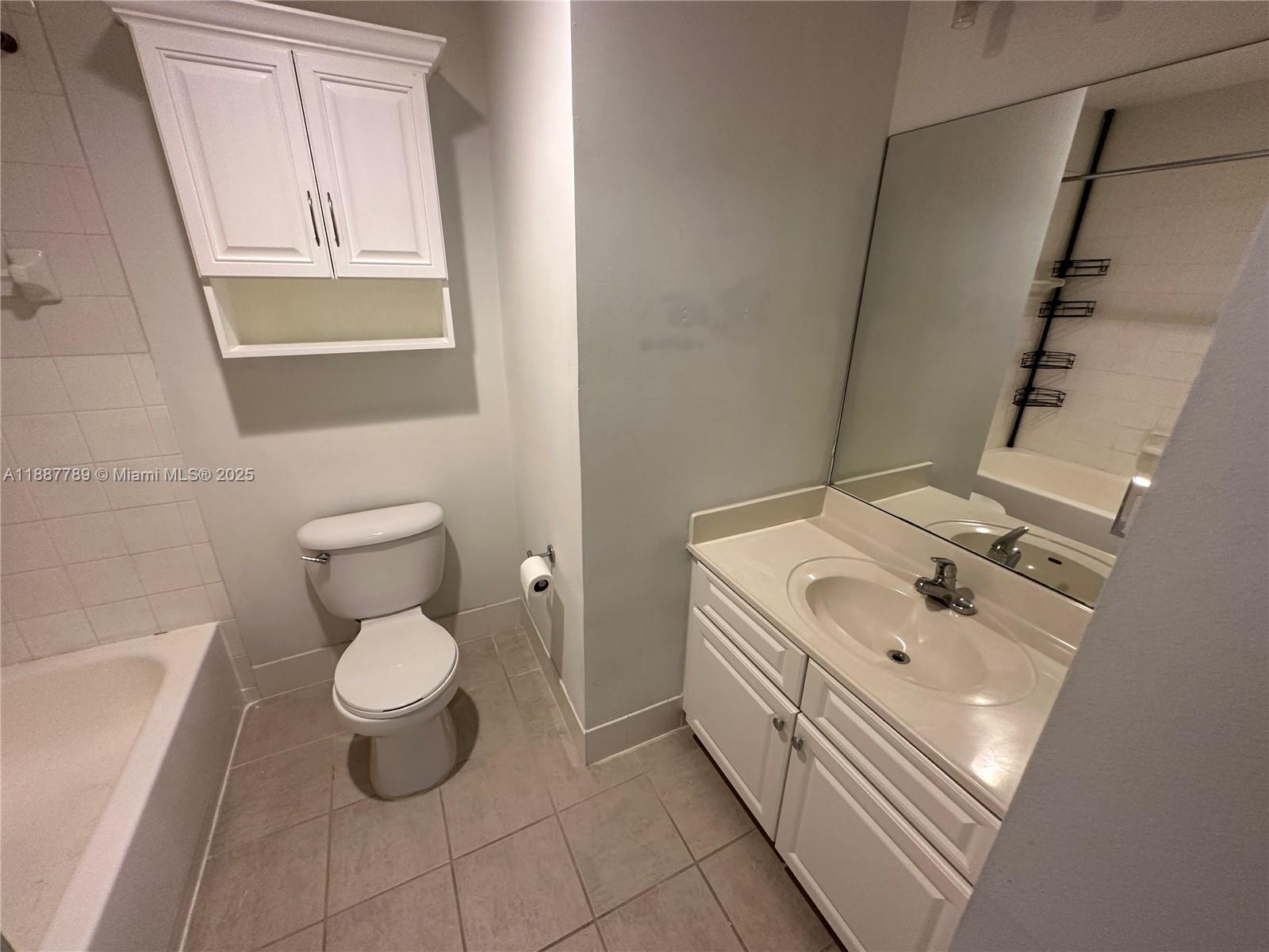 VILLAGE AT ABACOA CONDO - Residential Lease