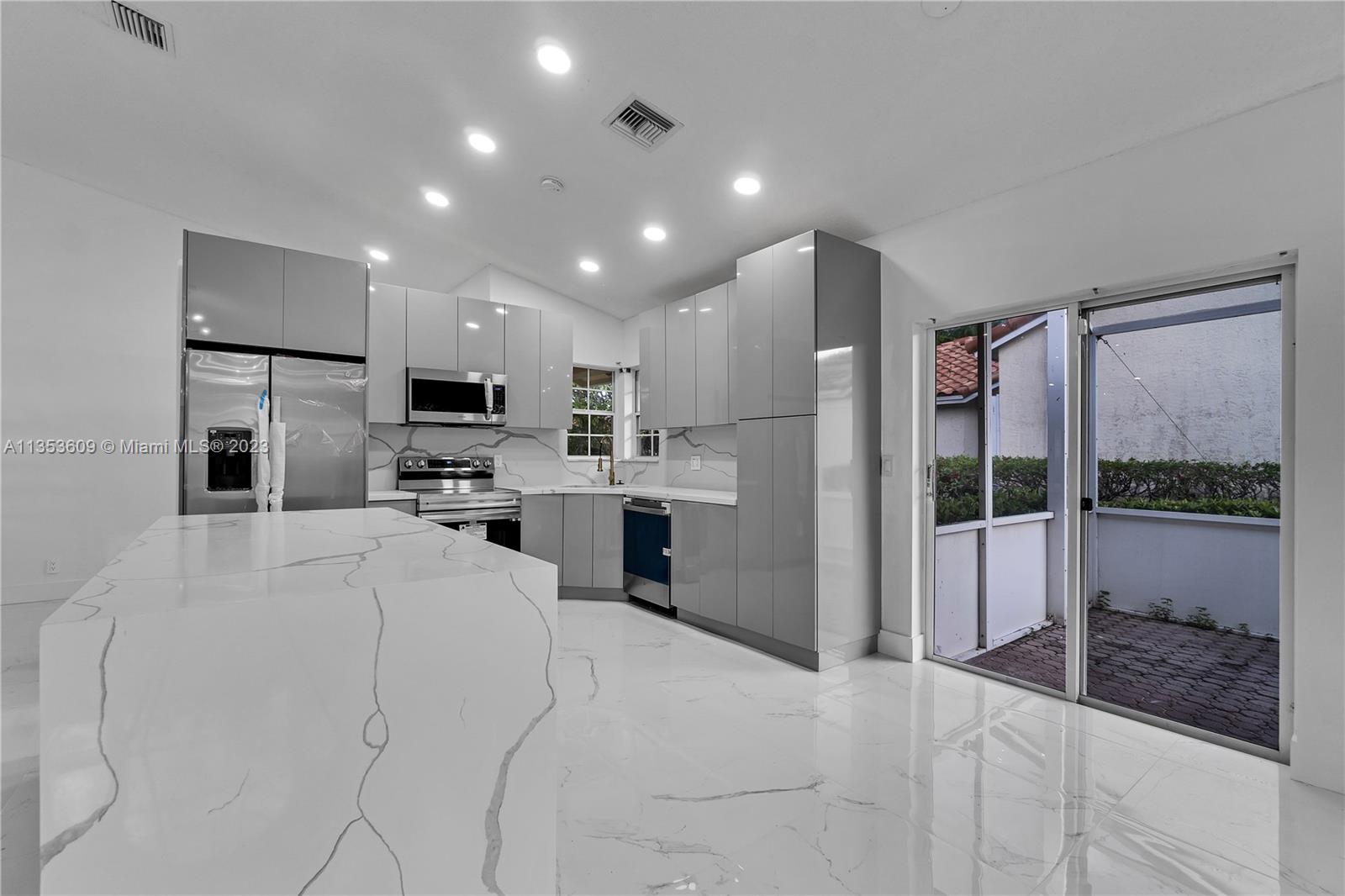 LA CASA 1 - Residential