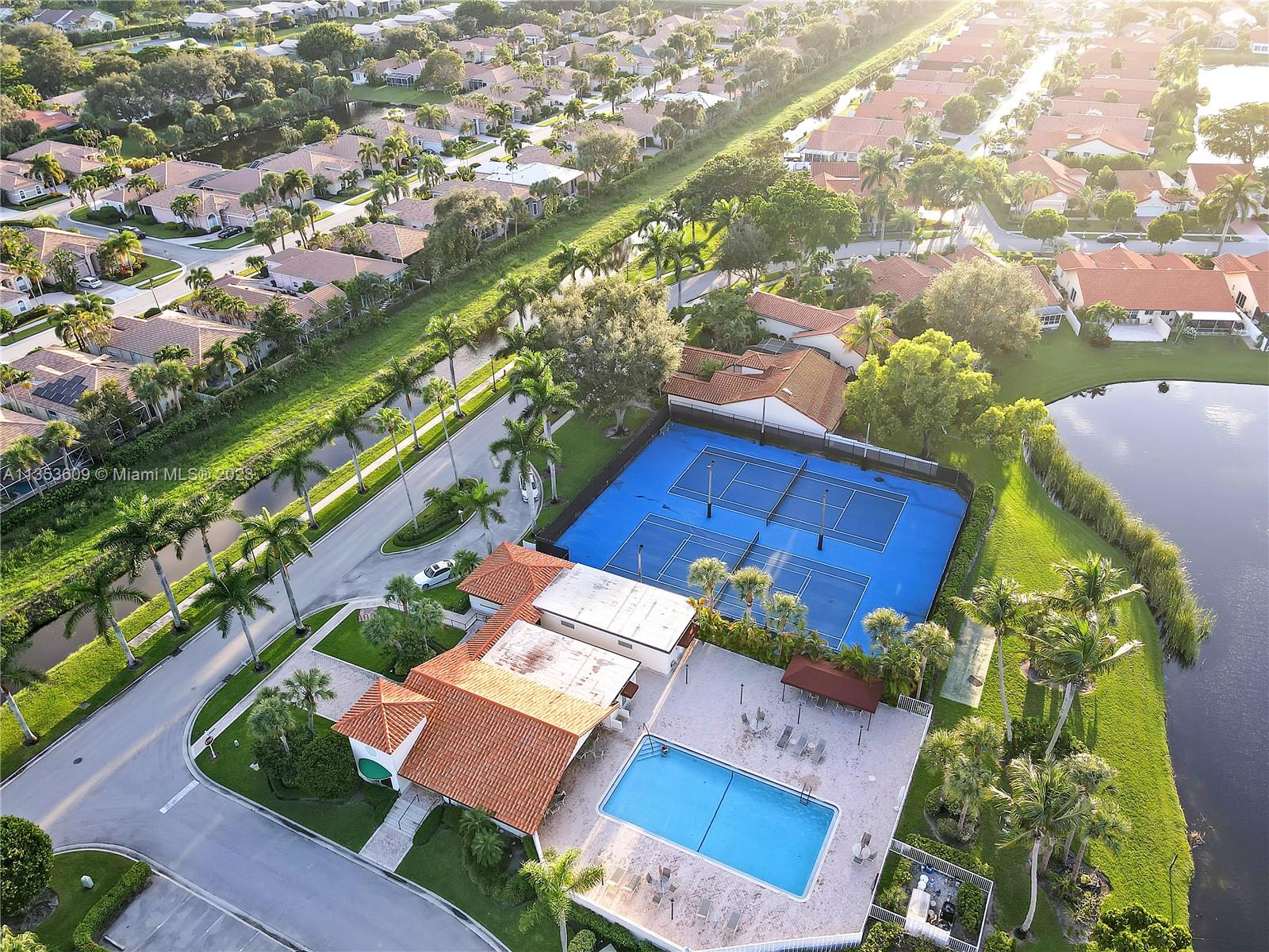 LA CASA 1 - Residential