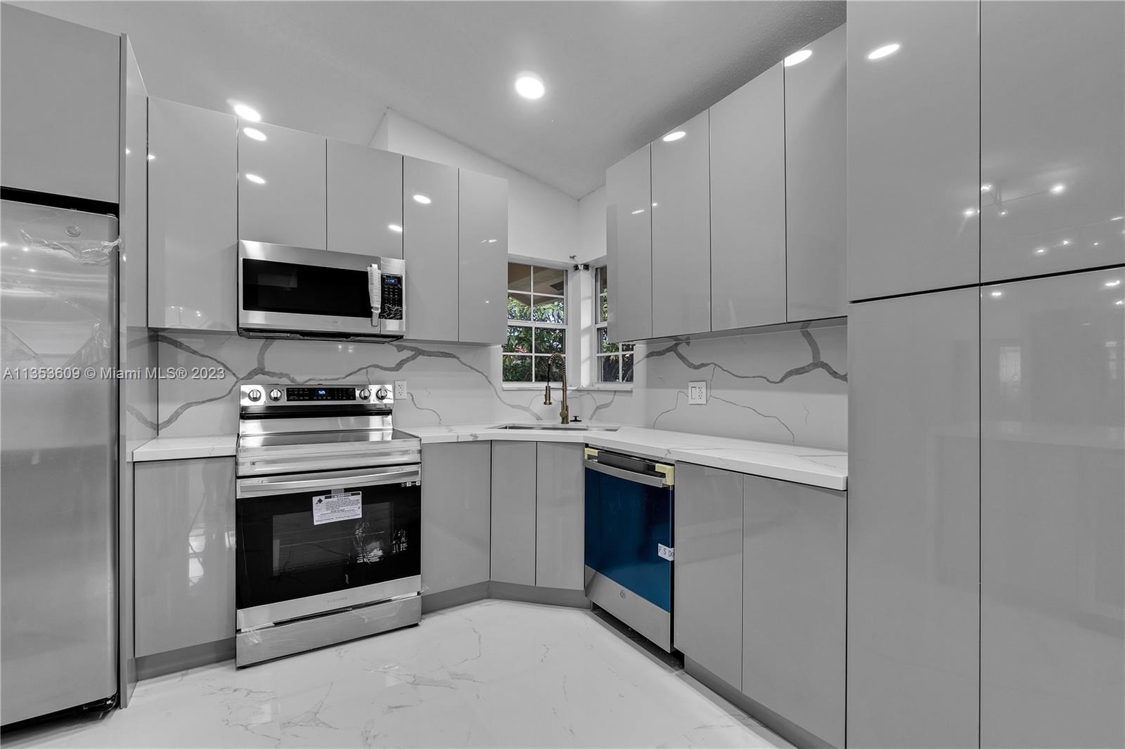 LA CASA 1 - Residential
