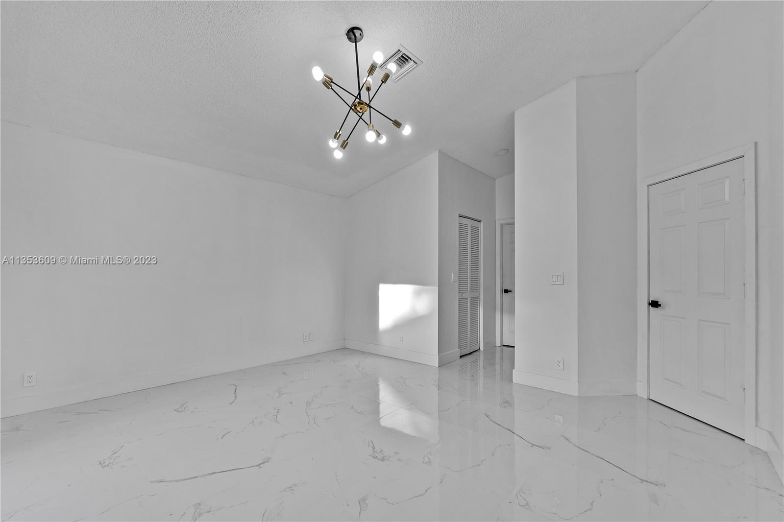 LA CASA 1 - Residential