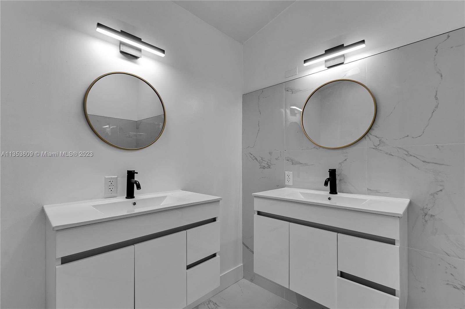 LA CASA 1 - Residential