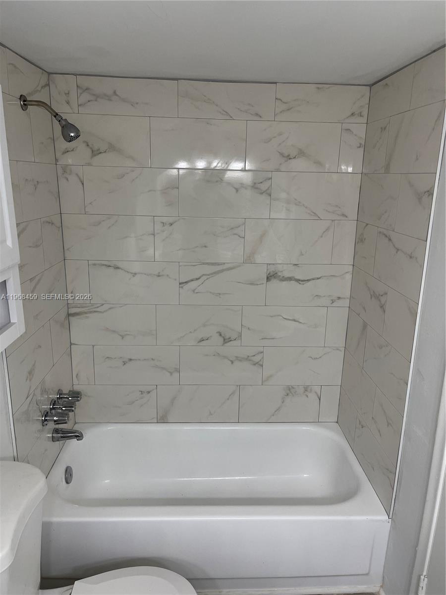 2251 NW 48th Ter 215