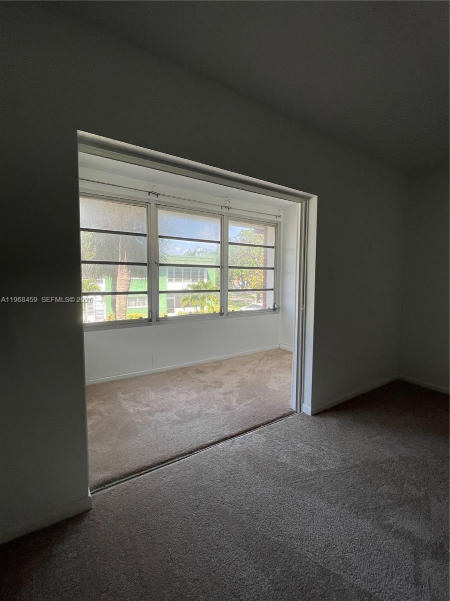 CASTLE APARTMENTS 7 CONDO - Residential