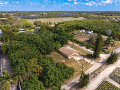 Tiny photo for 15401 SW 212th St, Miami, FL 33187 (MLS # A11977093)