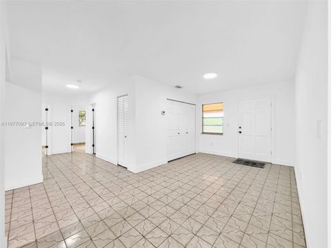 Tiny photo for 15401 SW 212th St, Miami, FL 33187 (MLS # A11977093)