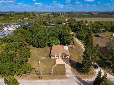 Tiny photo for 15401 SW 212th St, Miami, FL 33187 (MLS # A11977093)