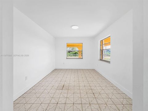 Tiny photo for 15401 SW 212th St, Miami, FL 33187 (MLS # A11977093)