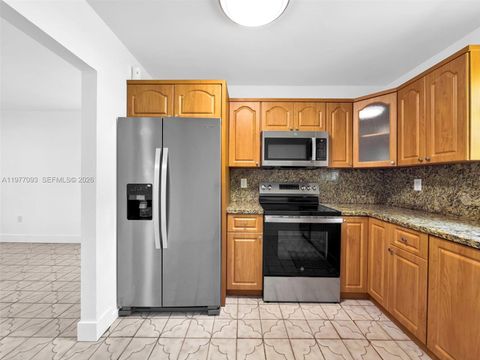 Tiny photo for 15401 SW 212th St, Miami, FL 33187 (MLS # A11977093)