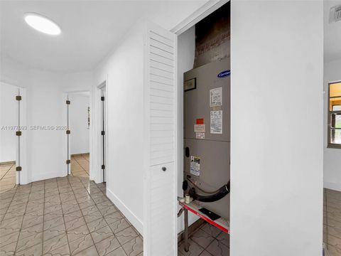 Tiny photo for 15401 SW 212th St, Miami, FL 33187 (MLS # A11977093)