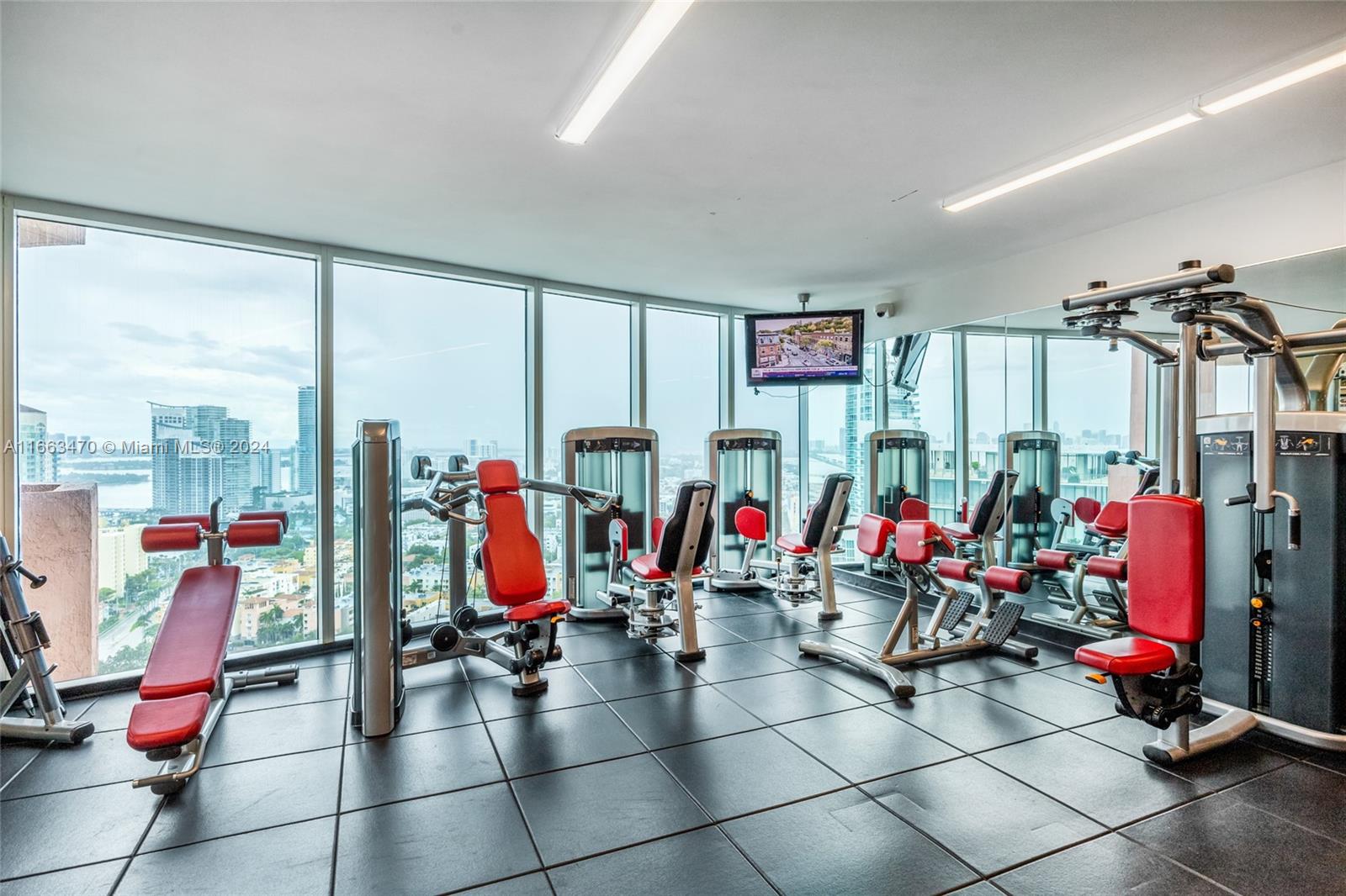 PORTOFINO TOWER CONDO - Residential
