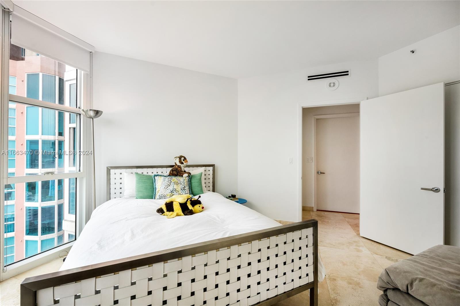 PORTOFINO TOWER CONDO - Residential
