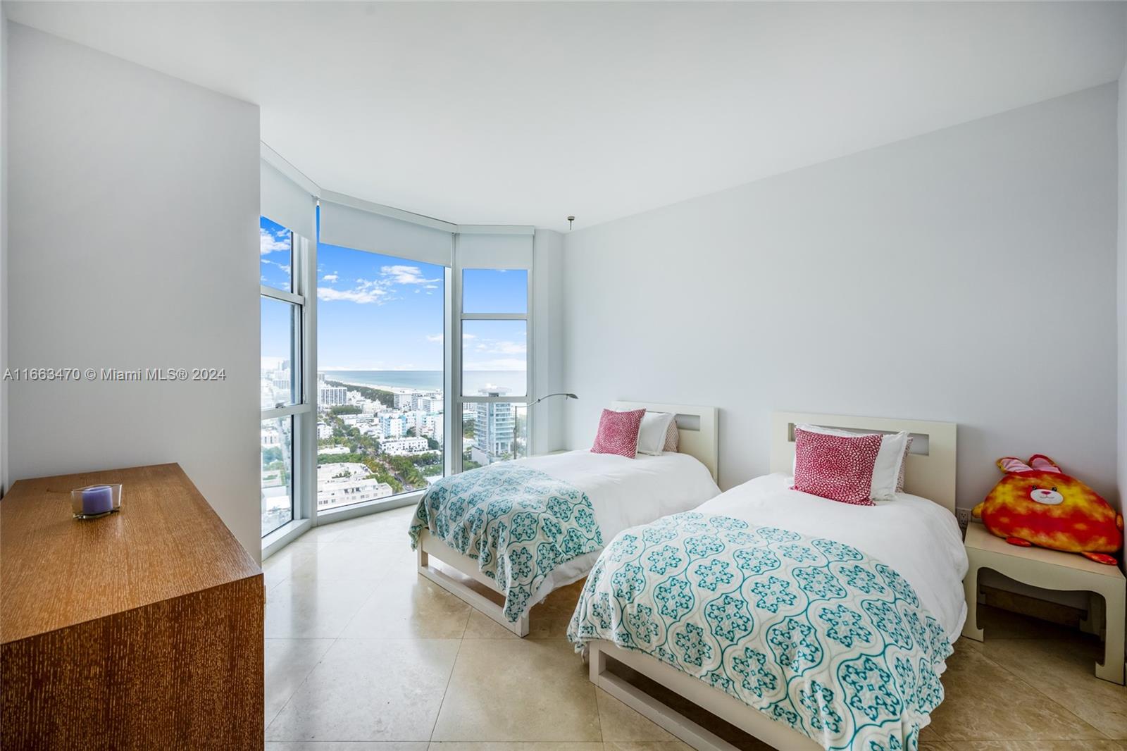 PORTOFINO TOWER CONDO - Residential