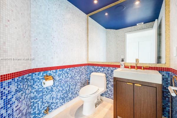 PORTOFINO TOWER CONDO - Residential