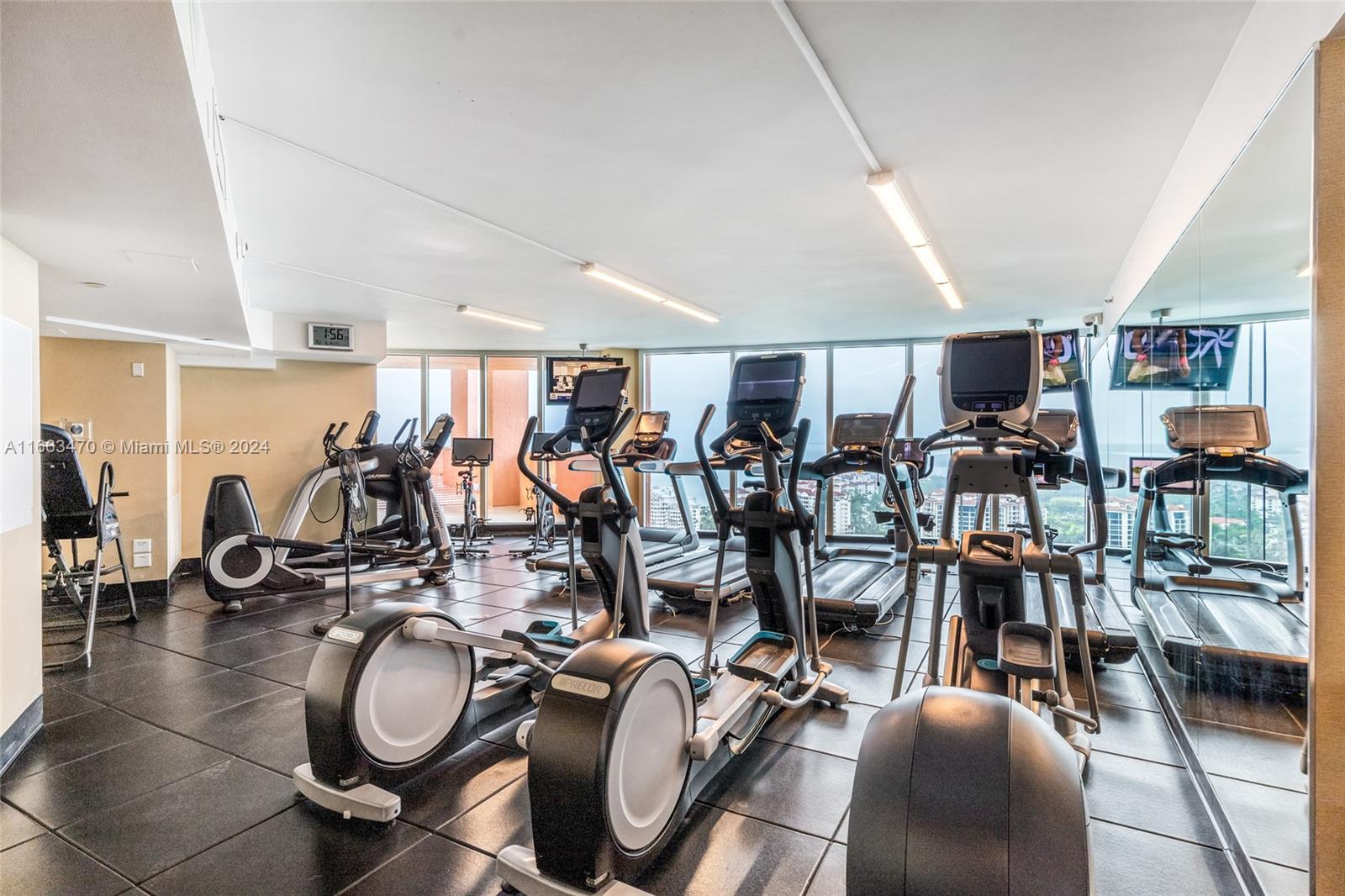 PORTOFINO TOWER CONDO - Residential