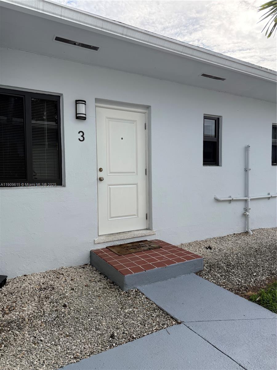 CITY OF MIAMI SOUTH - Residential Lease