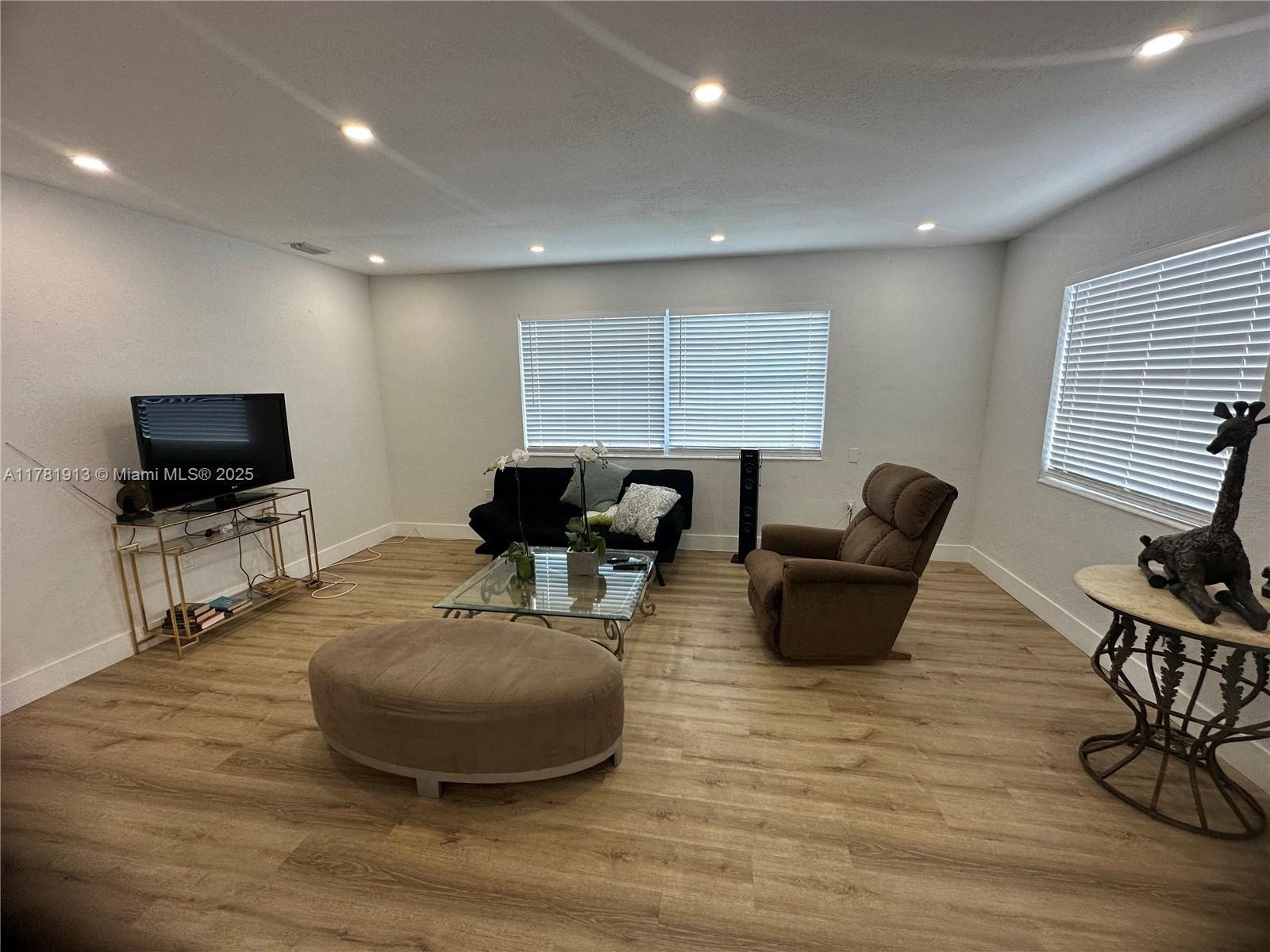 1185 NW 51st St